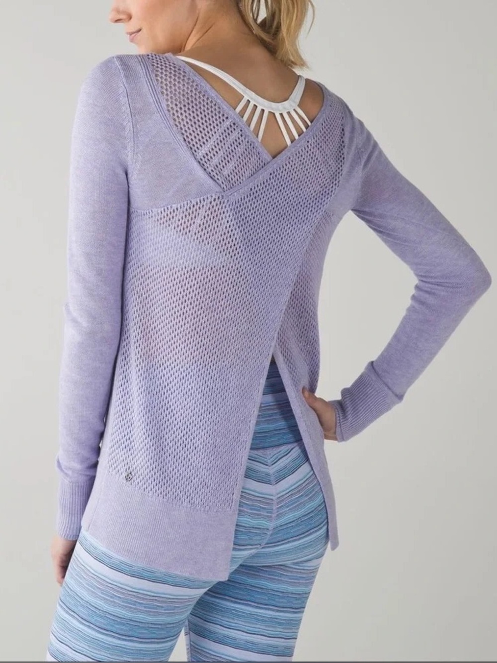 Lululemon Sunset Savasana Pullover Sweater Top Cashmere Bamboo Blend Sz 8 Purple